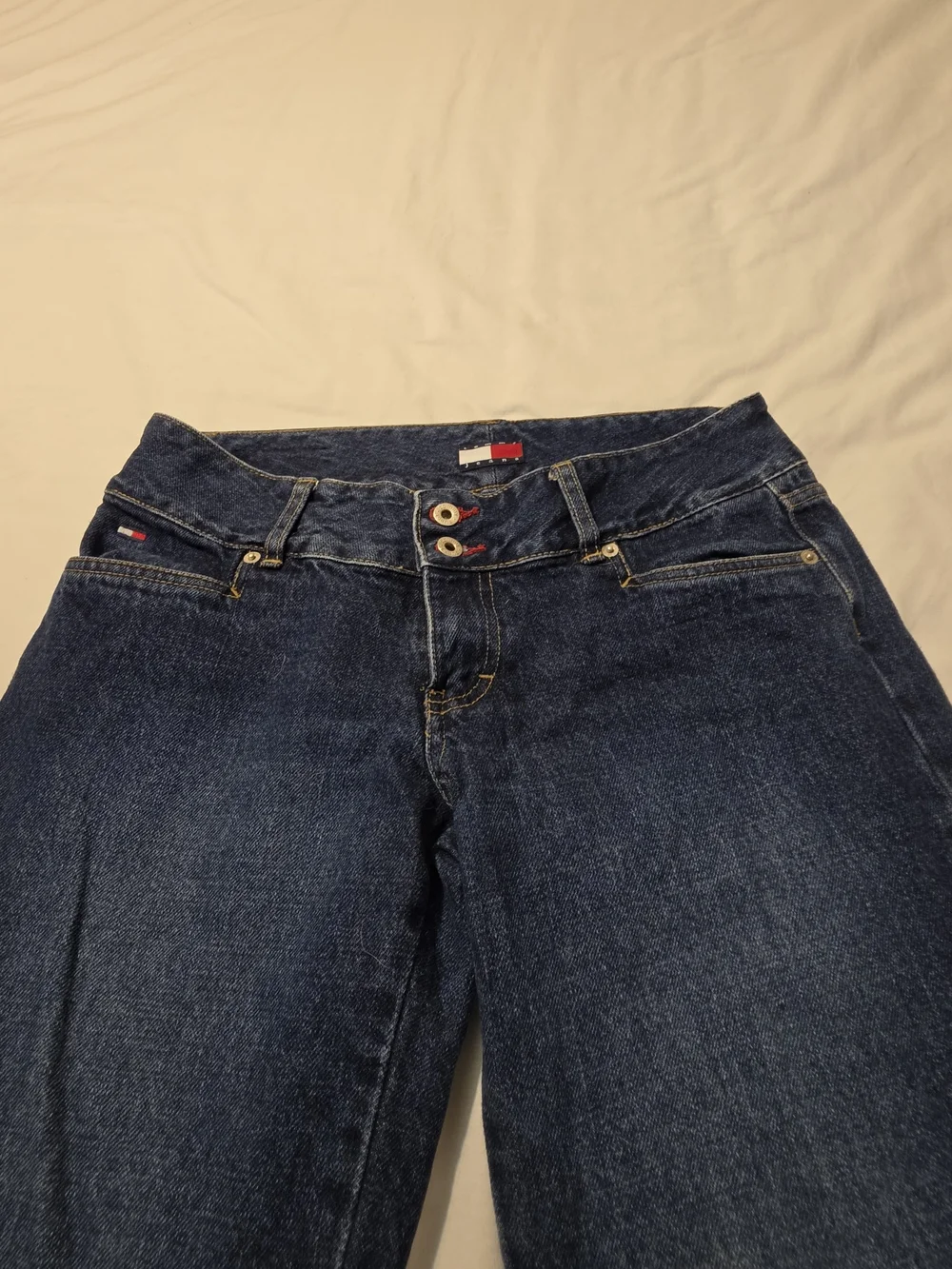 Tommy Hilfiger size 11